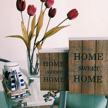 Hotel apartamentowy Spacious Modern Two-bedroon In Elit 1 Complex