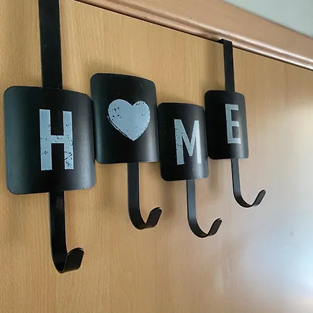 Hotel apartamentowy Spacious Modern Two-bedroon In Elit 1 Complex 3*