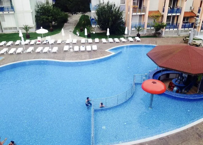 Spacious Modern Two-bedroon In Elit 1 Complex Apart Otel