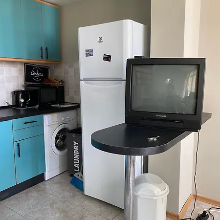 Spacious Modern Two-bedroon In Elit 1 Complex Slantschew brjag